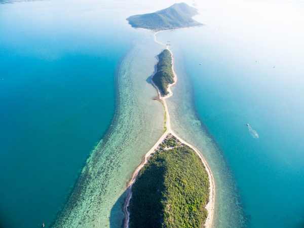Khám phá vẻ đẹp hoang sơ mới lạ của đảo Điệp Sơn