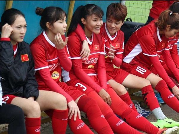 Bóng đá Việt Nam tối 1/9: ĐT nữ Việt Nam lập kỷ lục