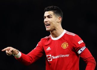 Tin Ngoại Hạng Anh 2/7: Ronaldo được khuyên tới nơi không ai ngờ tới