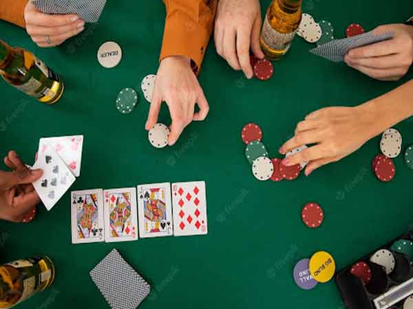 Chiến Lược Poker Nào Hiệu Quả Nhất