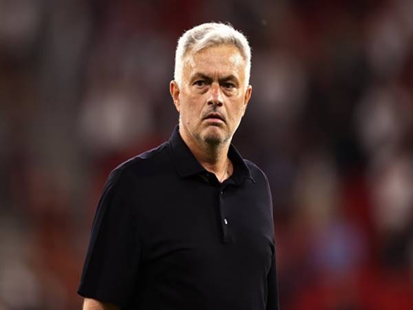 Tin AS Roma 30/6: HLV Mourinho từ chối dẫn dắt CLB Al Ahli