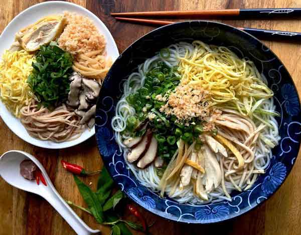 Cách làm món Bún Thang Hà Nội khá đơn giản