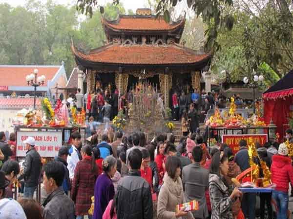 Chùa Hương được xây dựng từ thế kỷ 15 dưới triều đại Lê