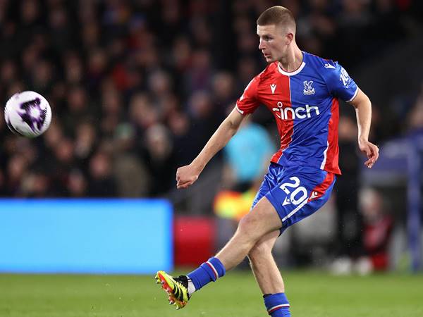 Những cột mốc nổi bật trong sự nghiệp của Adam Wharton