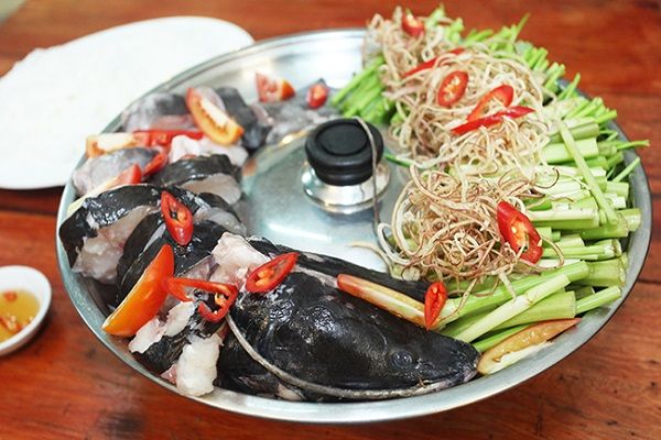 Cách nấu lẩu cá lăng miền bắc ngon chuẩn từng bước
