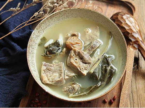 Canh phổi heo hầm rau củ