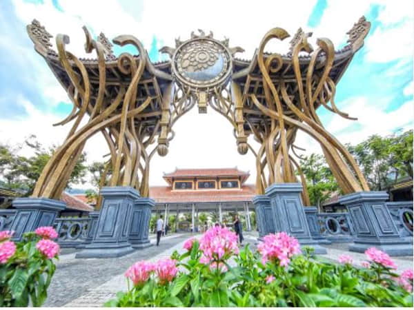 Cần mang gì khi đi Bà Nà Hill cho chuyến đi trọn vẹn