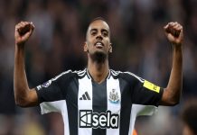 Tin BĐ: Alexander Isak đòi lương kỷ lục để ở lại Newcastle